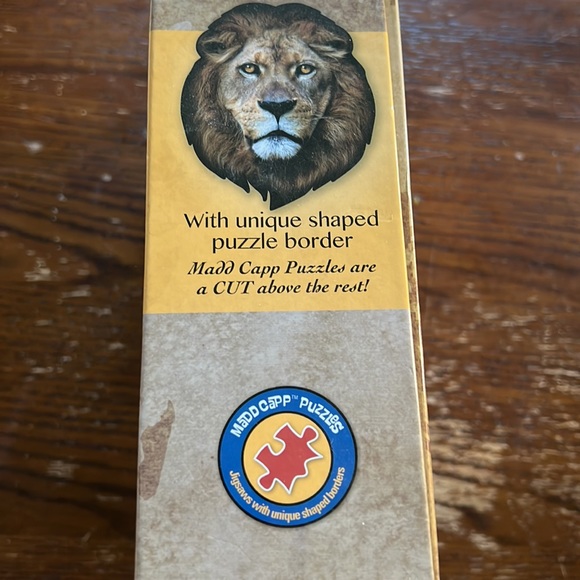 I am Lion, 550 piece puzzle, lion head shaped, age 10+ - Picture 3 of 4